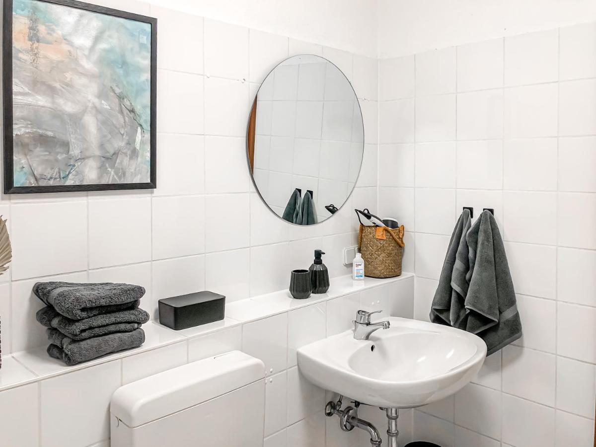 Studio near Altstadt /w Workspace, Feng-Shui&Art Würzburg Buitenkant foto